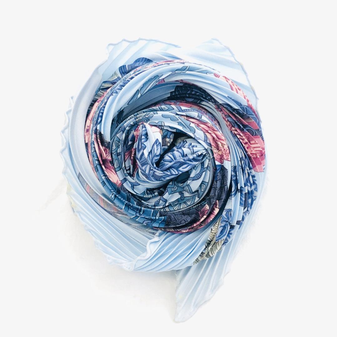 Hermes Carrée Plissé de-Capitulated Pleated Scarf with Tags Light Blue
