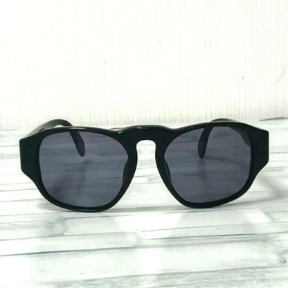 Chanel Sunglasses Black CC Logo GD Wellington Eyewear — view 7