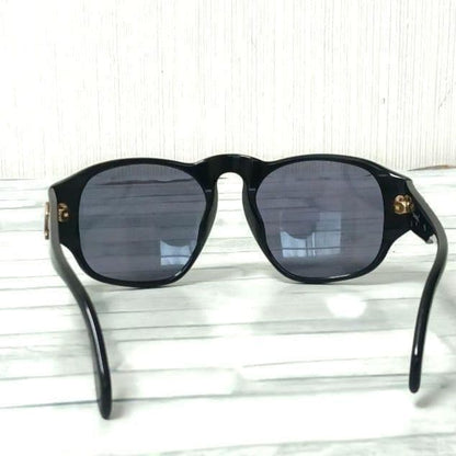 Chanel Sunglasses Black CC Logo GD Wellington Eyewear — view 8