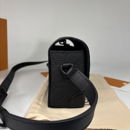 Louis Vuitton Taurillon Monogram Steamer Shoulder Bag — view 4