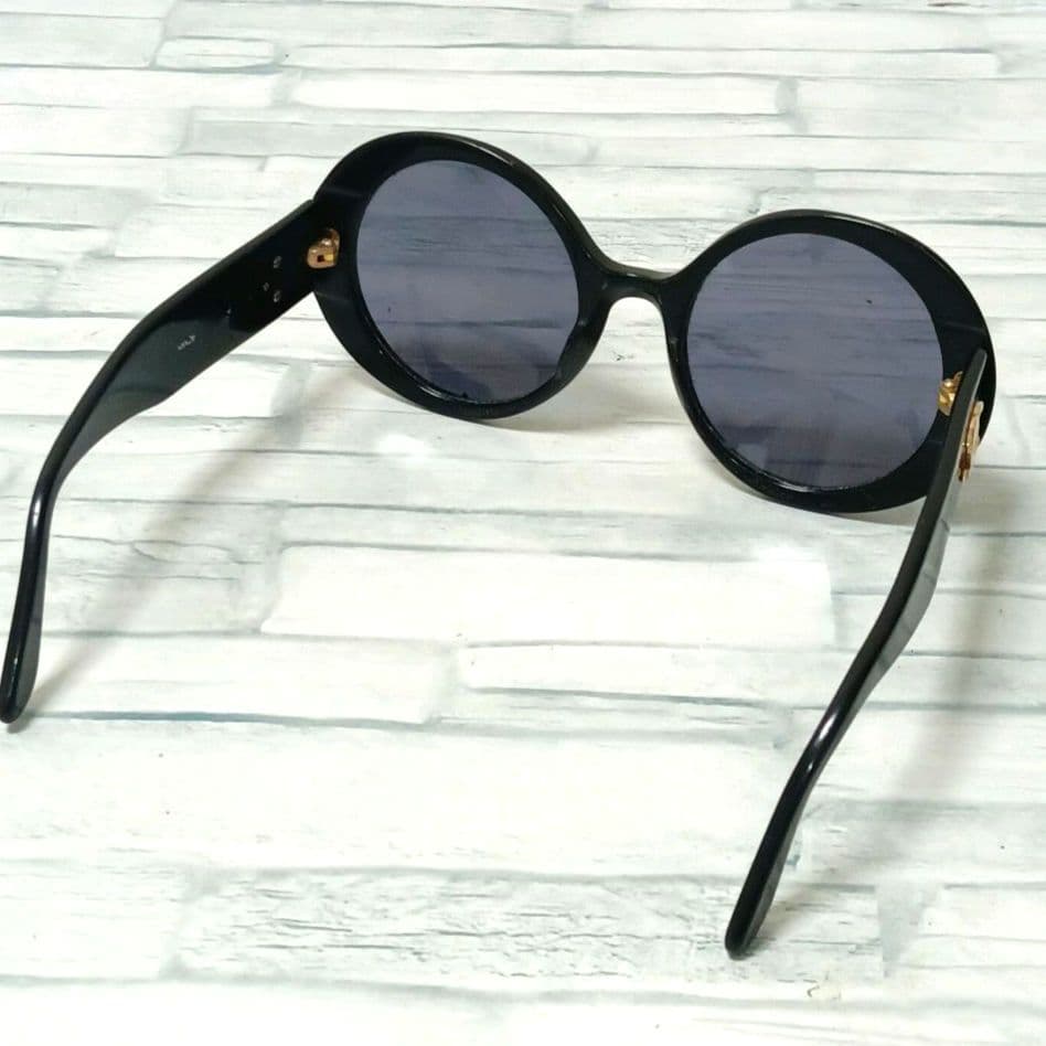 Chanel Sunglasses CC Logo Black Gold Round Eyewear — view 7