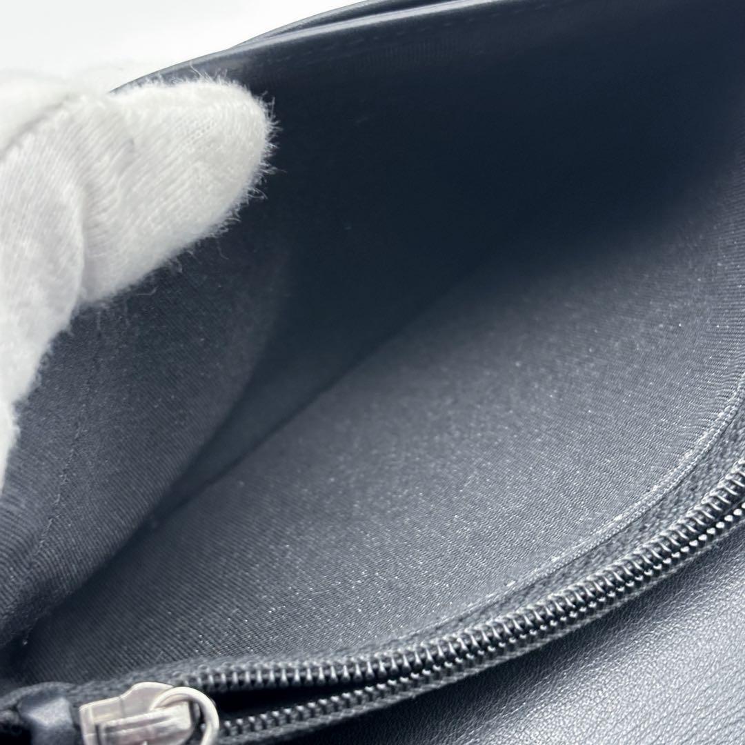 Chanel Wallet Coco Stitch Caviar Bifold — view 7