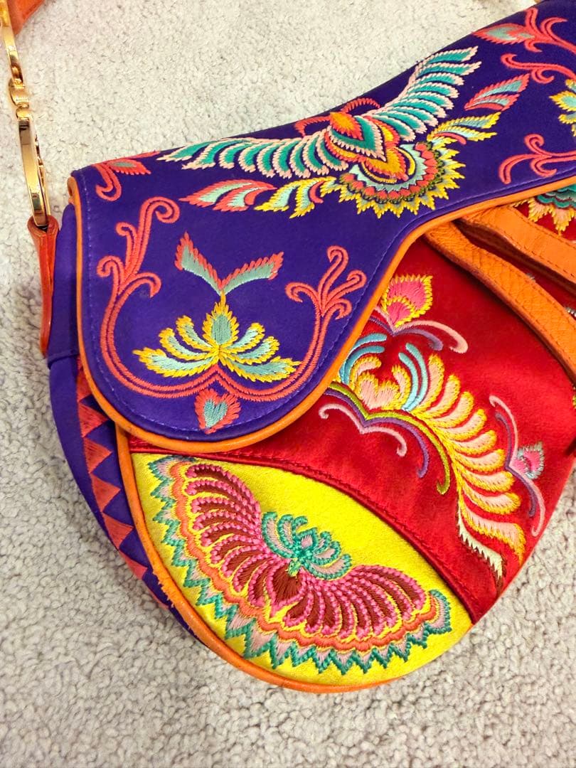 Dior Saddle Bag Embroidery — view 8