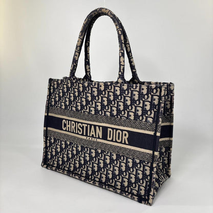 Dior Trotter Book Tote Medium — view 2