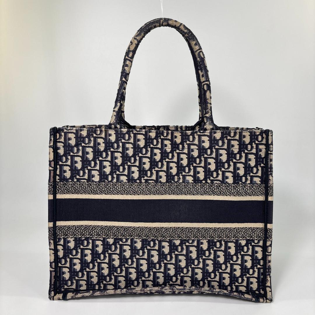 Dior Trotter Book Tote Medium — view 5