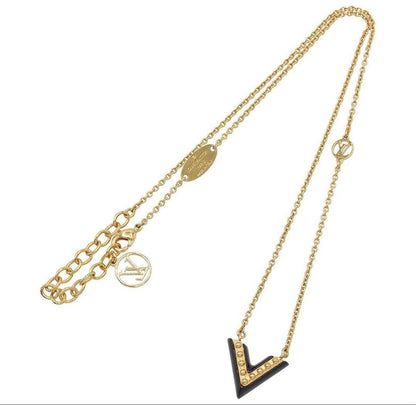 Louis Vuitton Essential V LV Circle Necklace