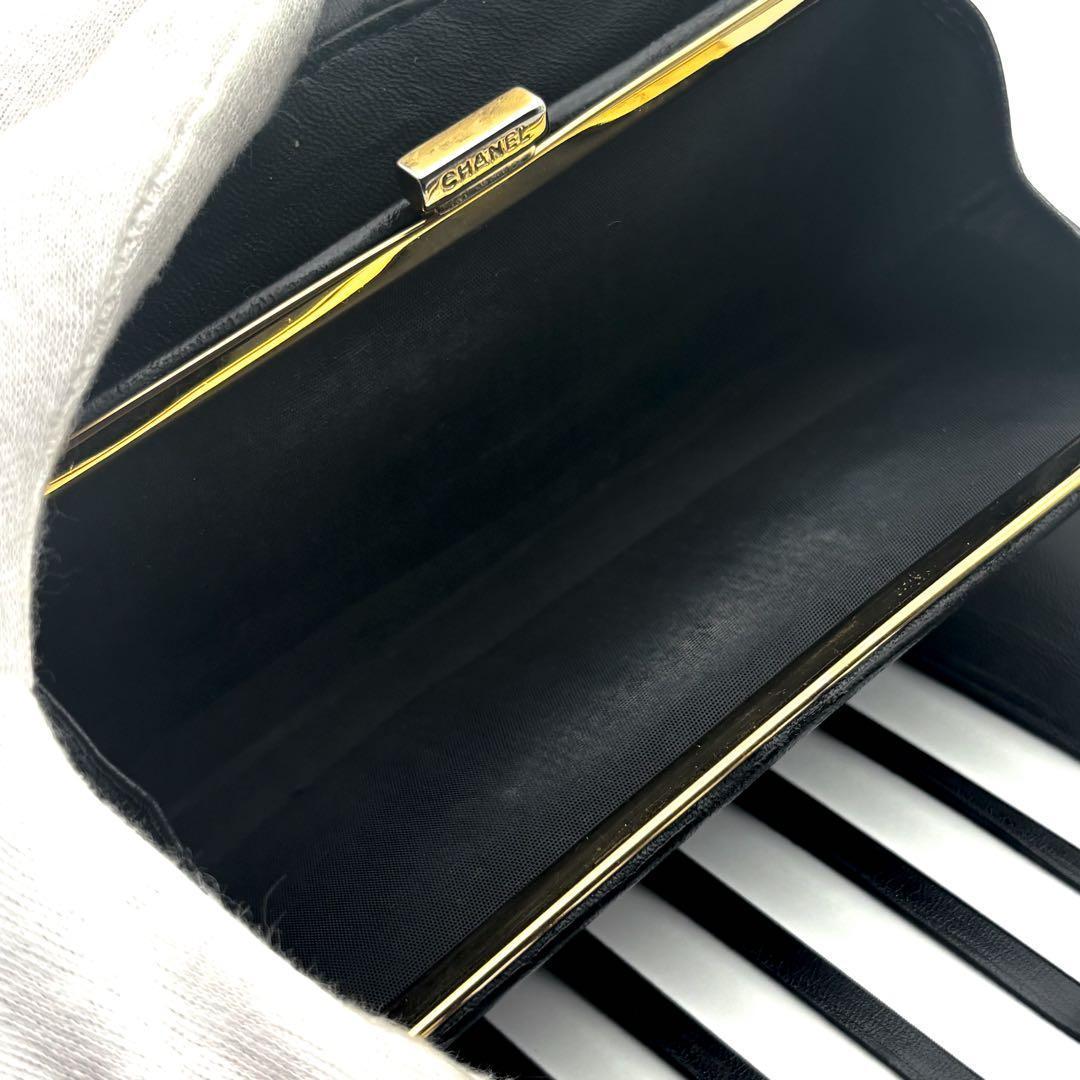 Chanel Wallet Coco Stitch Caviar Leather Kiss Lock — view 7