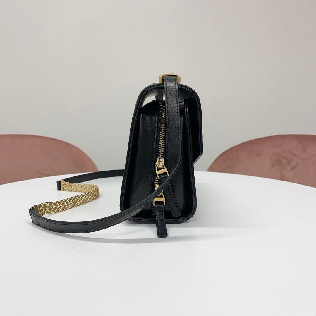 Chanel CC Logo Chez Blanc Medal Flap Stitch Shoulder Bag — view 2
