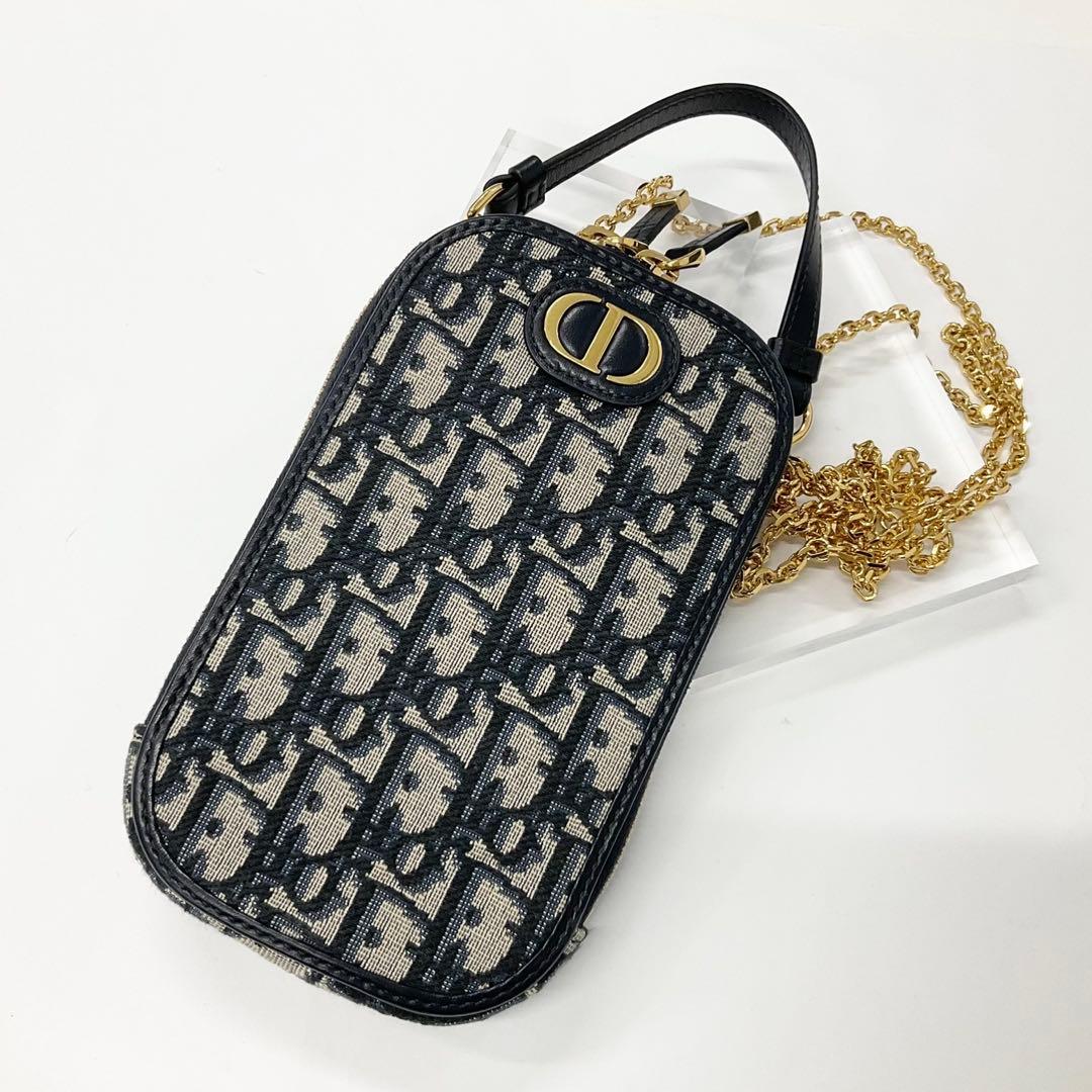 Dior 30 Montaigne Handbag
