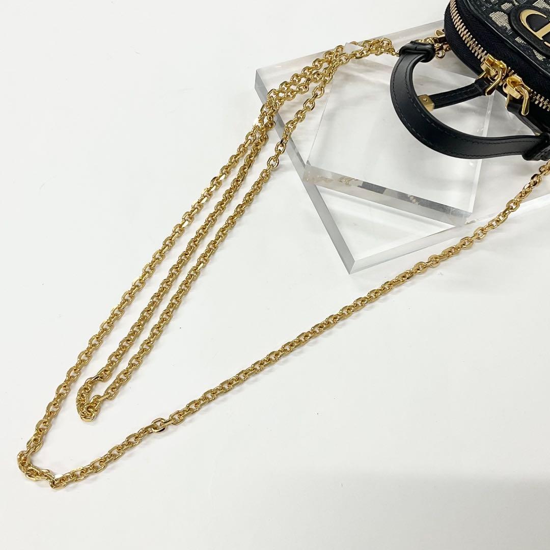 Dior 30 Montaigne Handbag — view 7