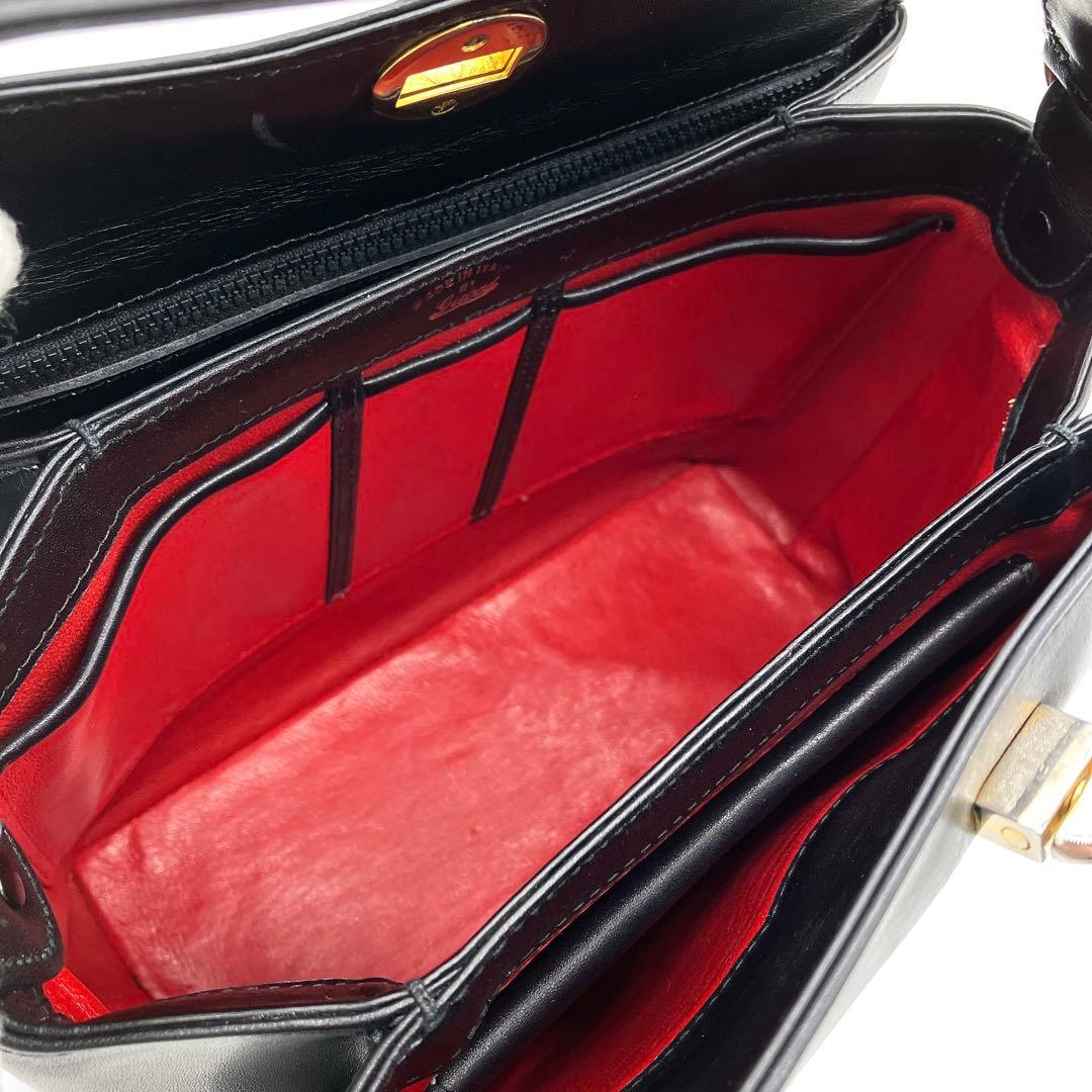 Gucci Handbag Leather Black Turnlock