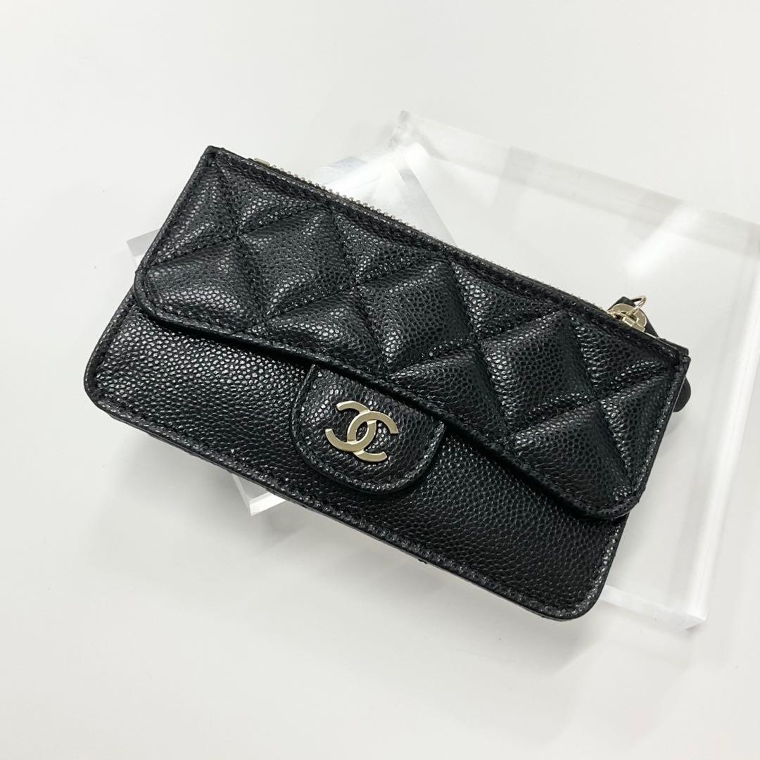Chanel Caviar Leather CC Logo Coin Case