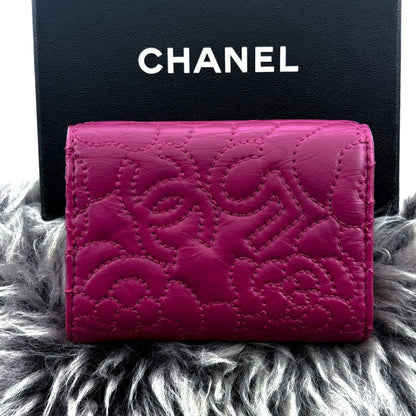Chanel Wallet Camellia Stitch Trifold — view 3