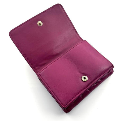 Chanel Wallet Camellia Stitch Trifold — view 4