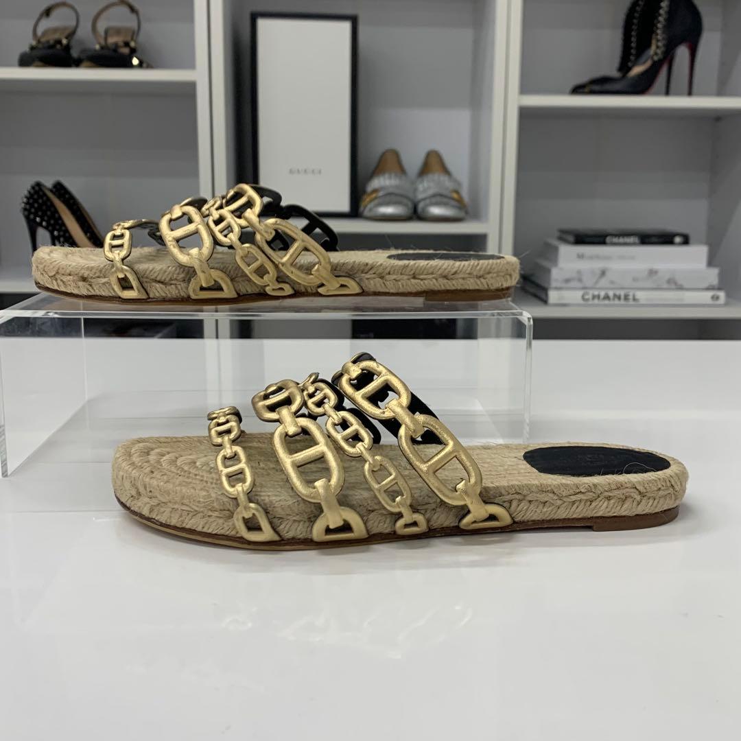Hermes Ancon Leather Chaine D'Ancre Espadrilles Flat Sandals — view 3