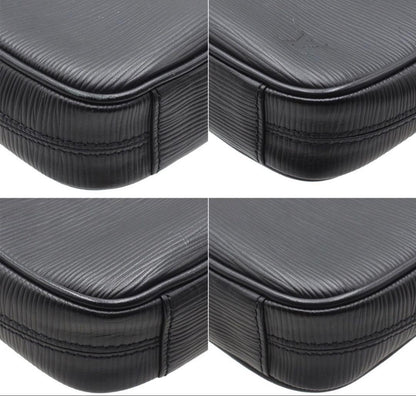 Louis Vuitton Epi Danube PM Shoulder — view 4