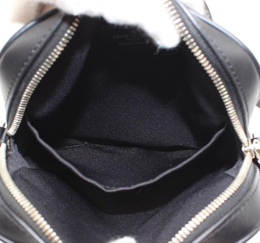 Louis Vuitton Epi Danube PM Shoulder — view 7