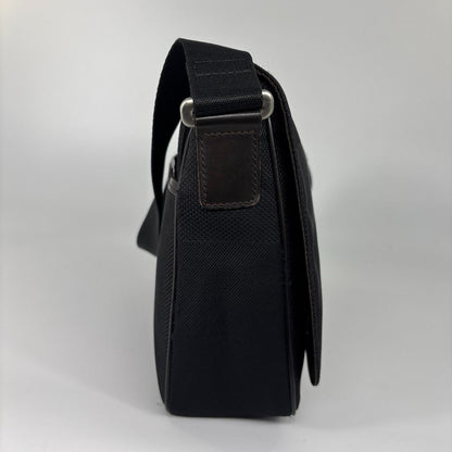 Louis Vuitton Damier Geant Petite Messager Shoulder — view 4