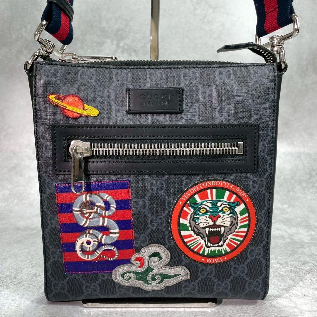 Gucci GG Sherry Line Shoulder Bag Black Leather Logo — view 2