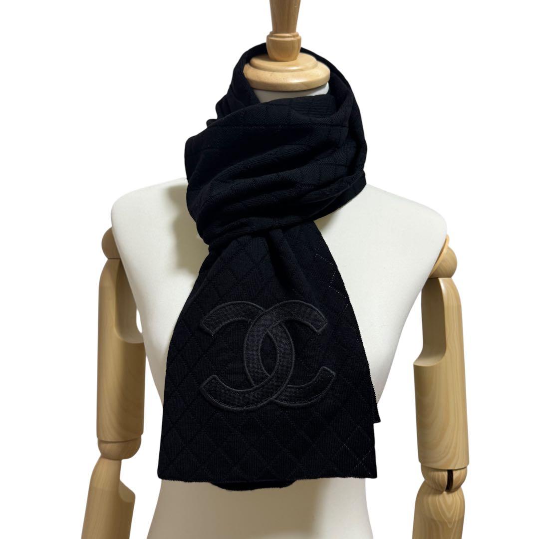 Chanel CC Logo Scarf Shawl Wool — view 2