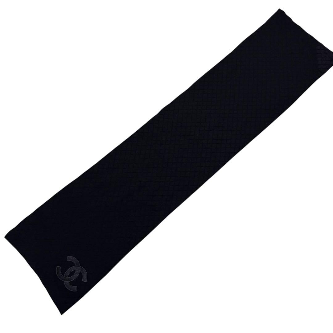 Chanel CC Logo Scarf Shawl Wool — view 6