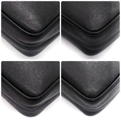 Louis Vuitton Taiga Dimitri Shoulder Bag Ardoise Black — view 6