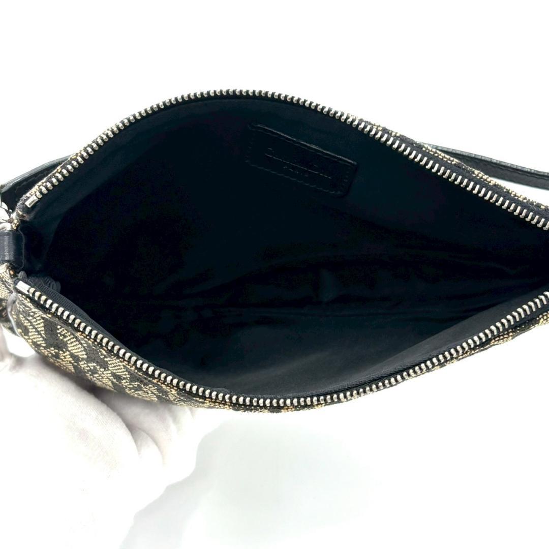 Dior Trotter Saddle Pouch Handbag — view 9