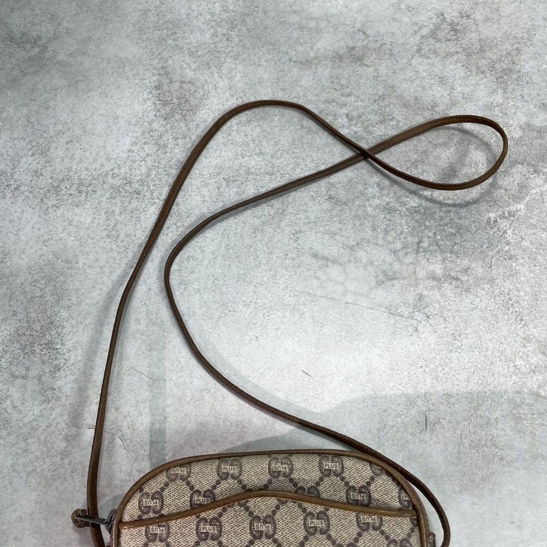 Gucci GG Shoulder Bag Brown Beige Logo Leather — view 4