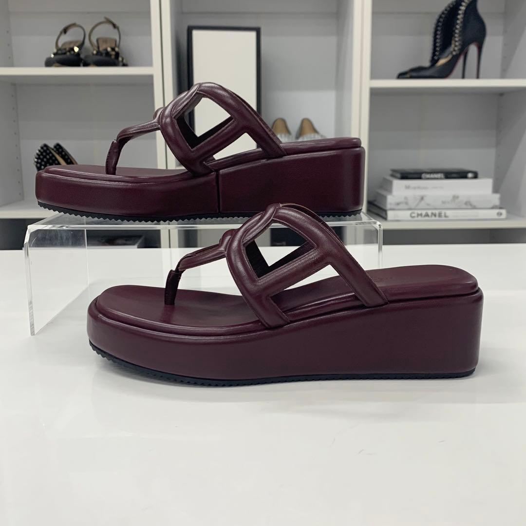 Hermes Gypsy Chaine D'ancre Platform Thong Sandals
