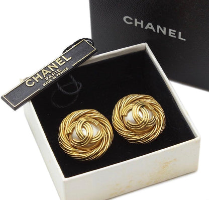 Chanel Fake Pearl Coco Mark Round Earring