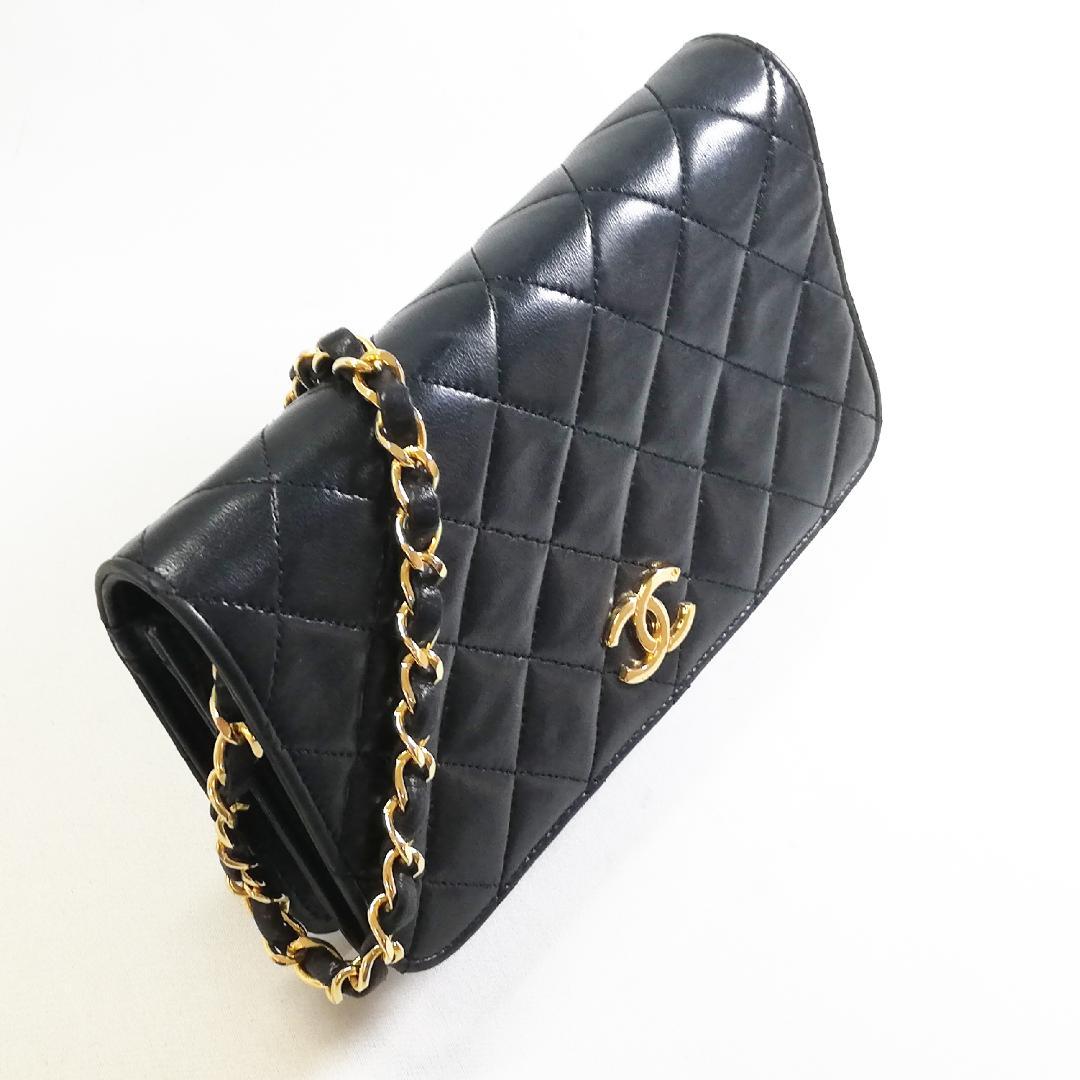 Chanel Class Lambskin Black Chain Shoulder Bag — view 2