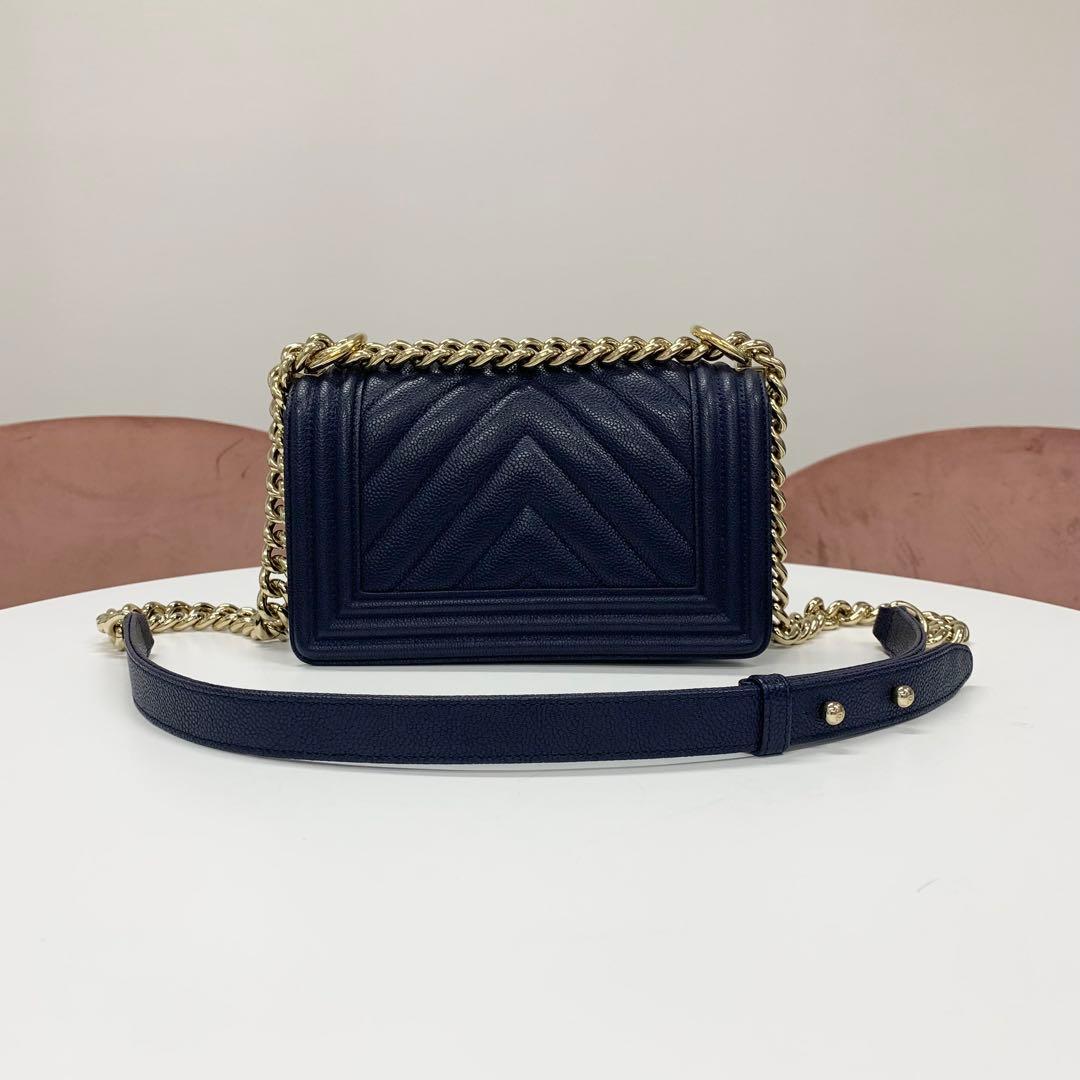Chanel Boy 20 Caviar Leather CC Logo V-stitch Bag — view 3