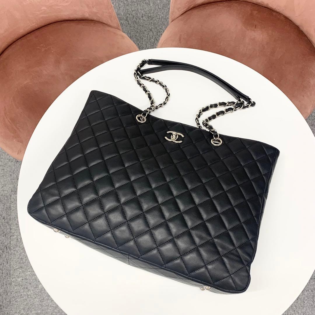 Chanel CC Logo Quilted Lambskin Turnlock Chain Tote