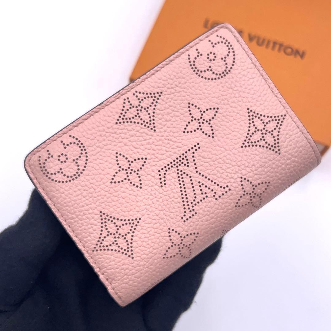Louis Vuitton Monogram Mahina Portefeuille Ku Bifold Wallet Pink — view 2