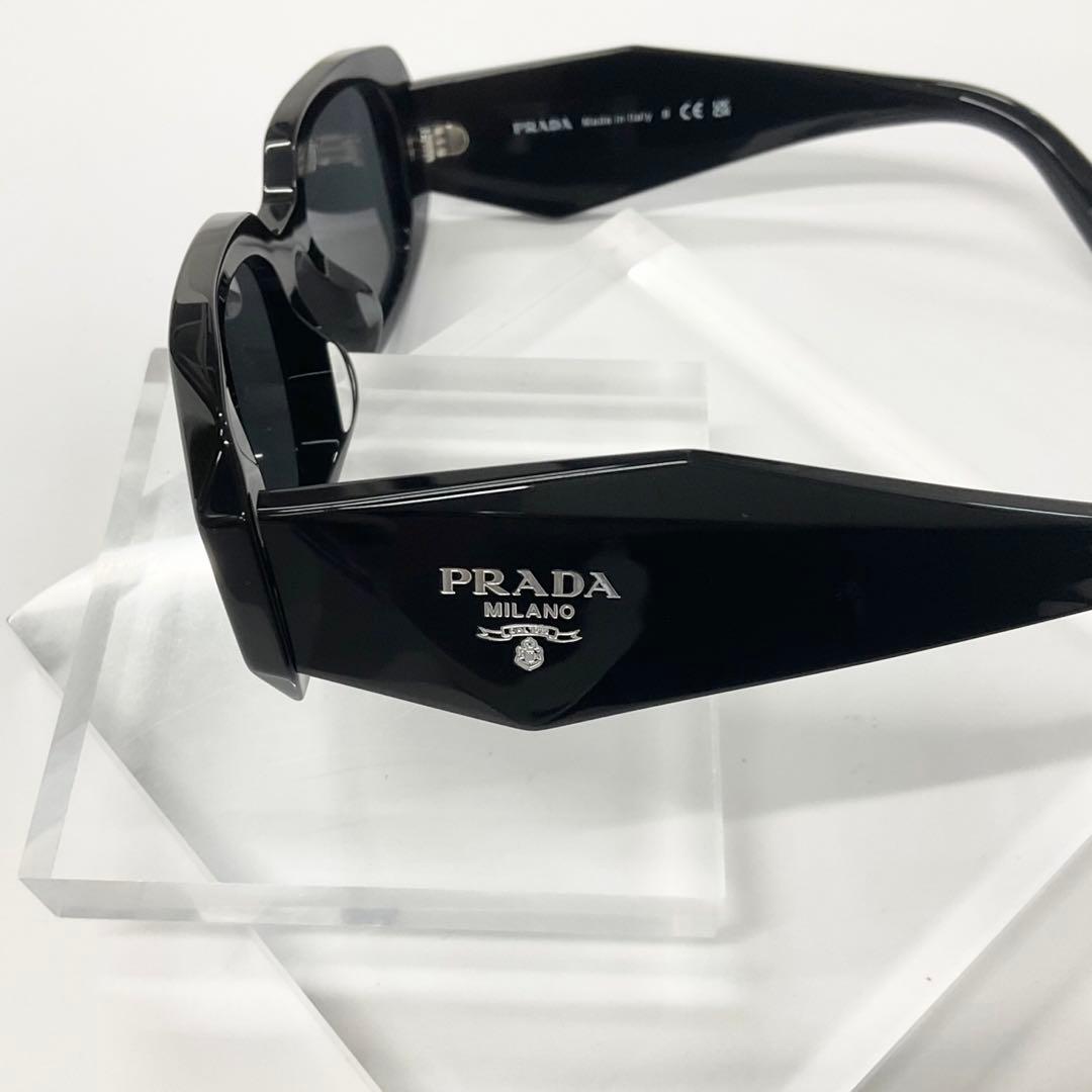 Prada Sunglasses Logo Eyewear Black