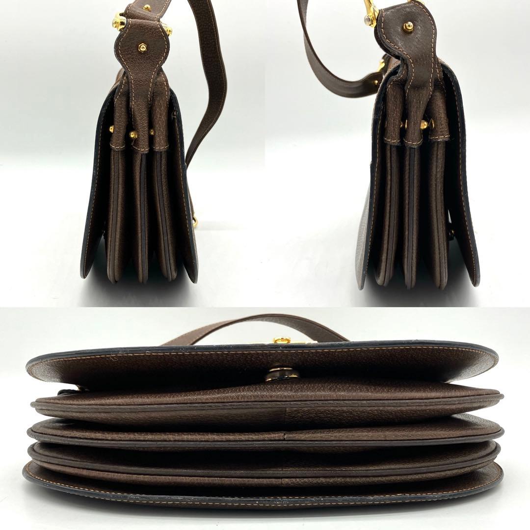 Gucci Shoulder Bag Gold Hardware Leather Brown