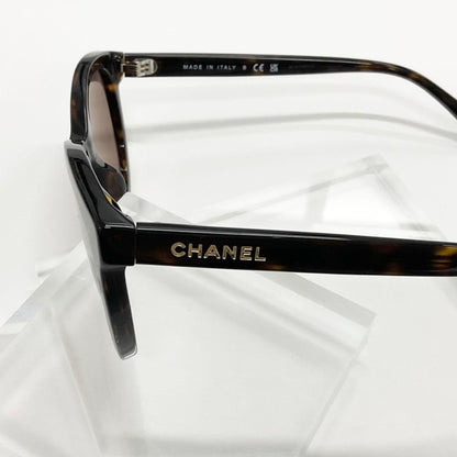 Chanel Sunglasses CC Logo Eyewear Brown — view 6