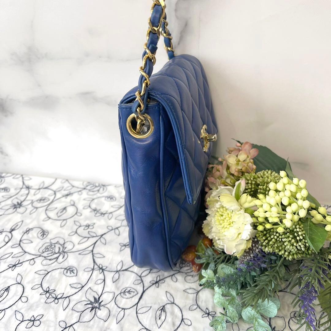 Chanel Vintage Quilted Shoulder Back Blue — view 6
