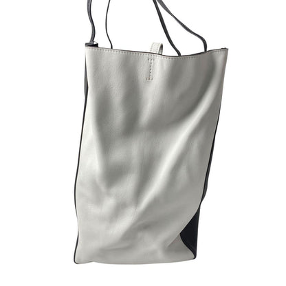 Celine Cabas Phantom Tote Vintage Logo