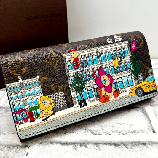 Louis Vuitton Vivienne Portefeuille Sarah Wallet
