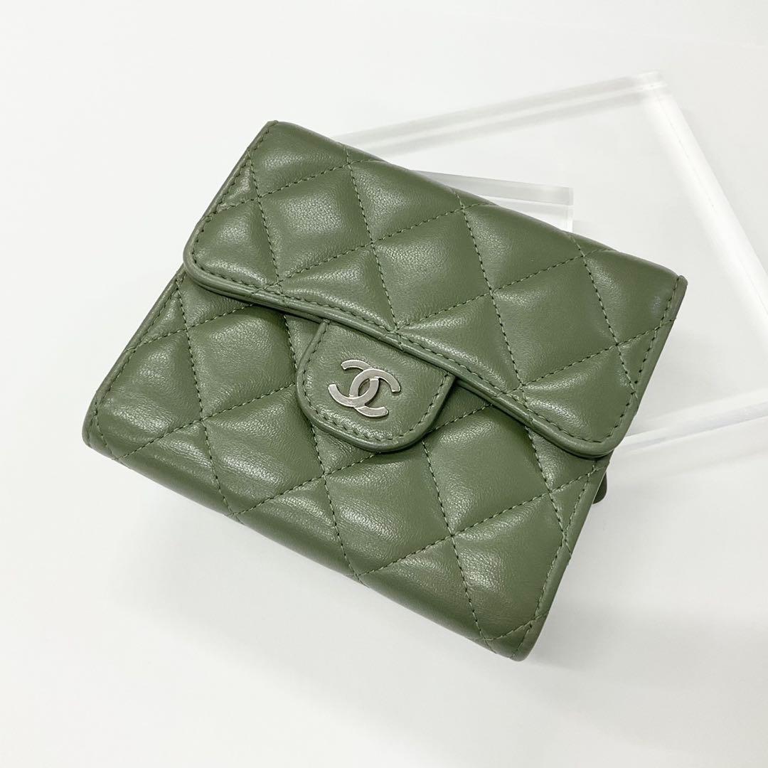 Chanel Lambskin Classic Small Wallet Coin Case