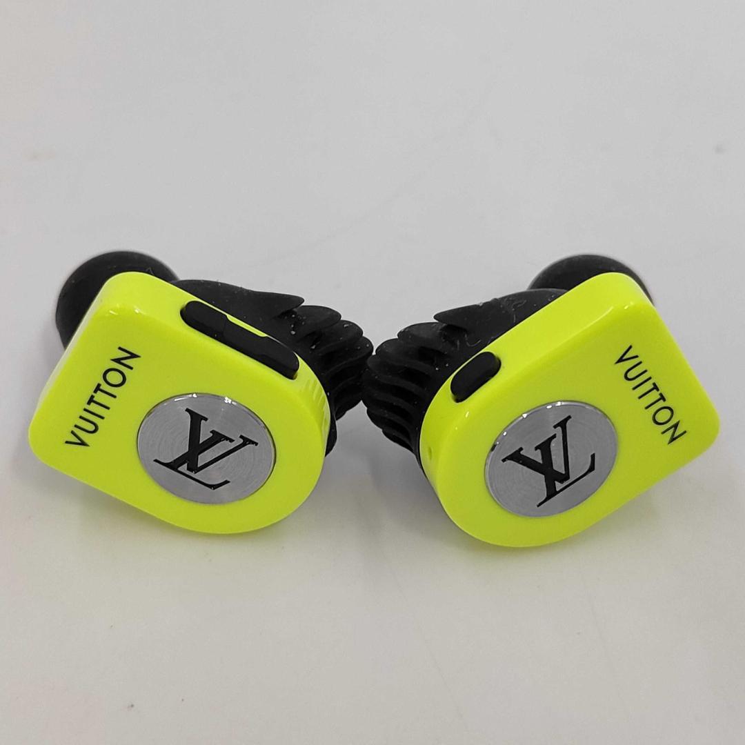 Louis Vuitton Horizon Wireless Earphones Unconfirmed — view 2