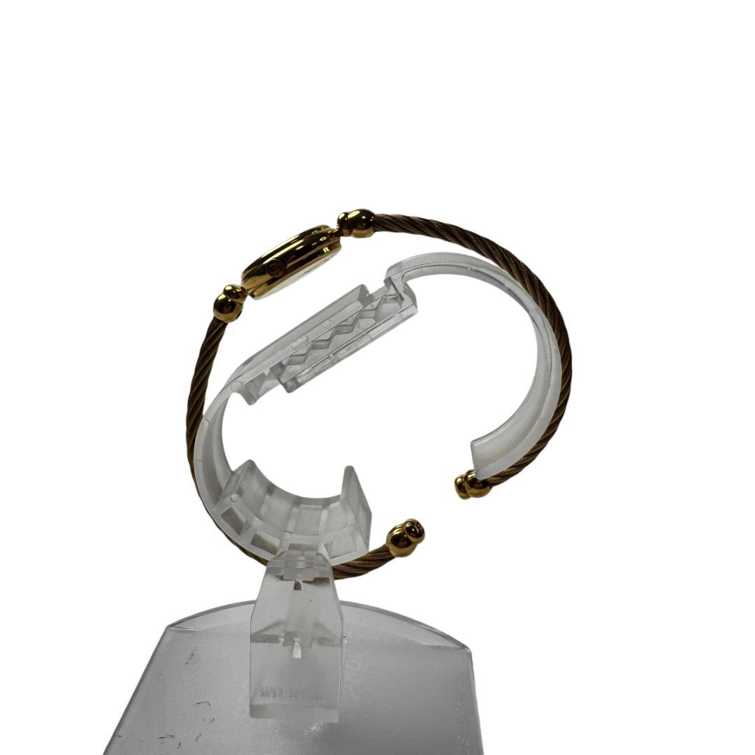 Gucci Bangle Watch Quartz Gold Black Dial — view 4