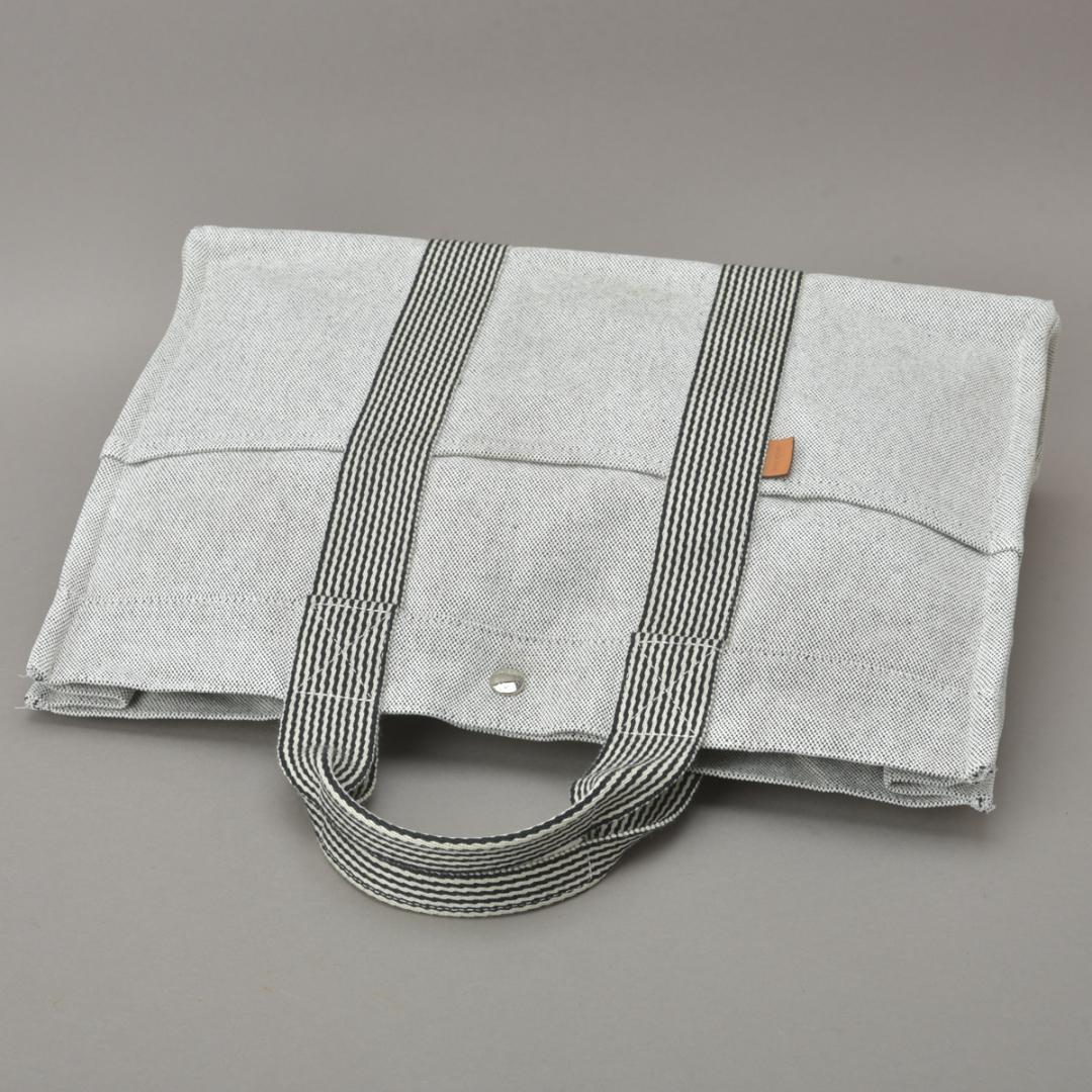 Hermes New Fourre Tout MM Tote Bag Canvas Gray Black — view 4