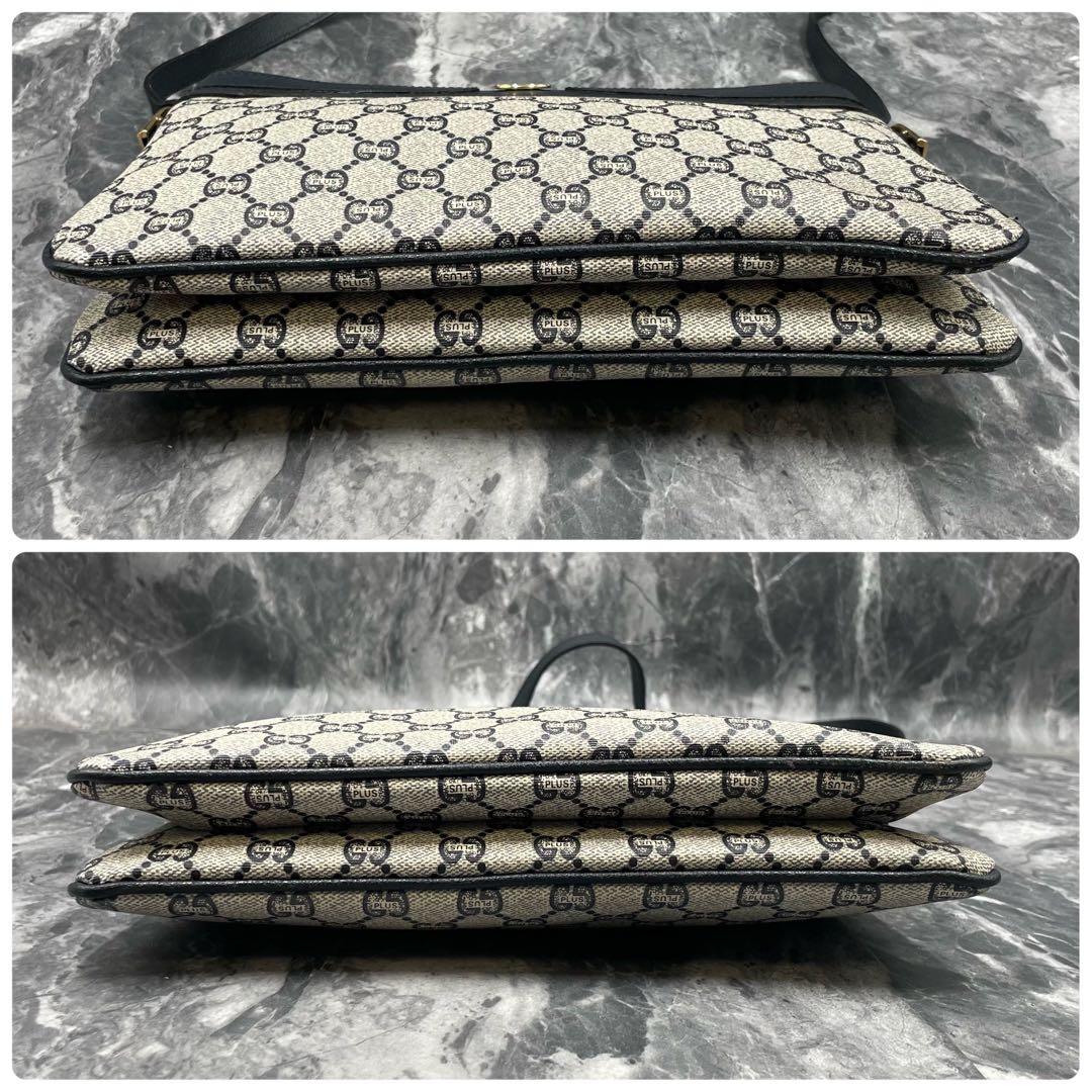 Gucci GG Shoulder Bag Navy Beige Leather Logo — view 8