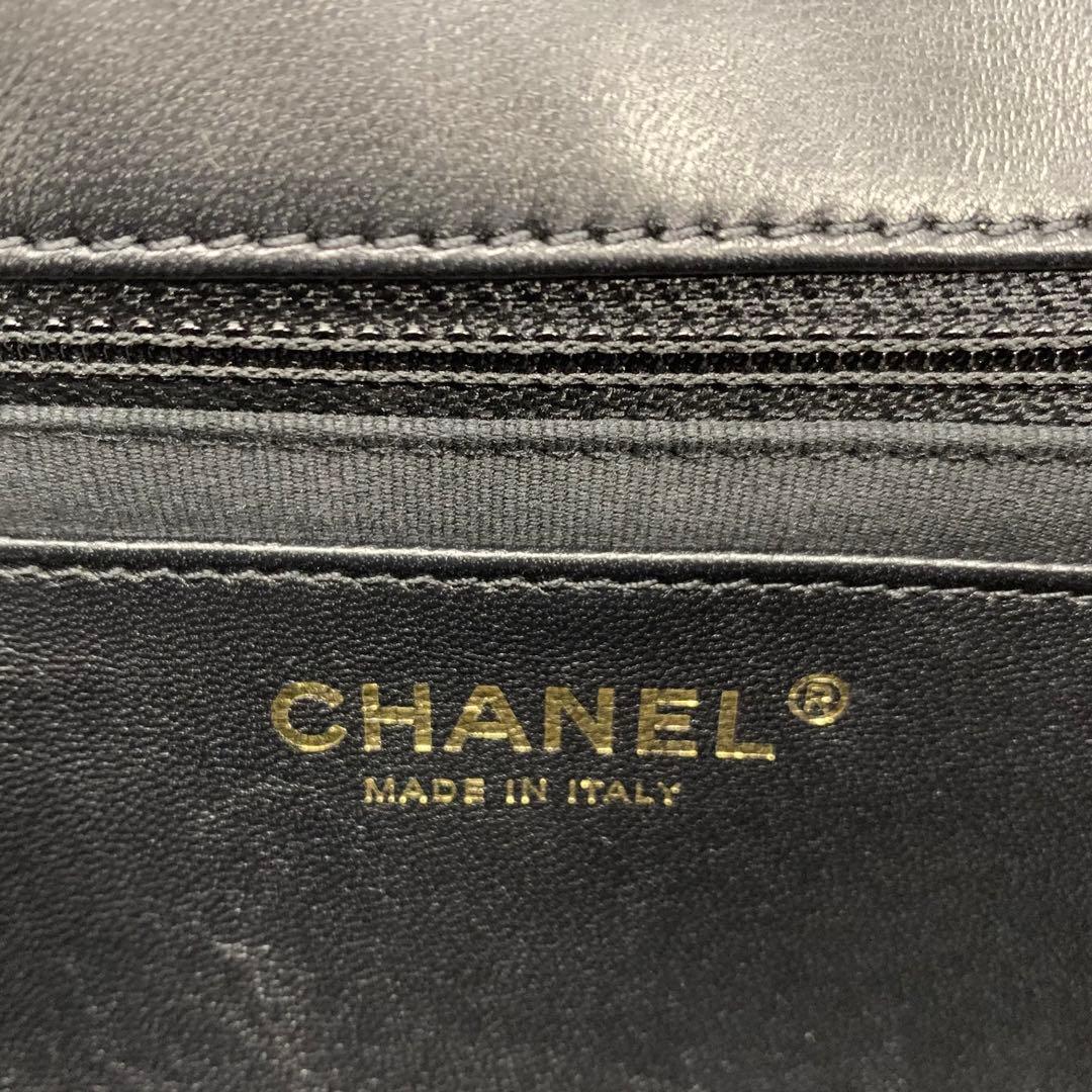Chanel Quilted CC Logo Heart Chain Shoulder — view 8