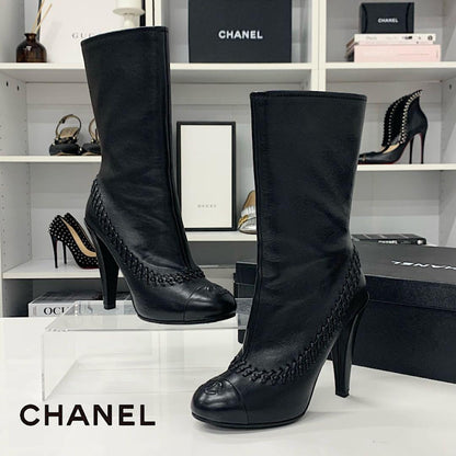 Chanel Leather CC Logo Stitch Middle Boots Black