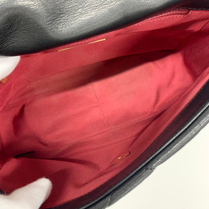 Chanel 19 Lambskin Turnlock — view 7