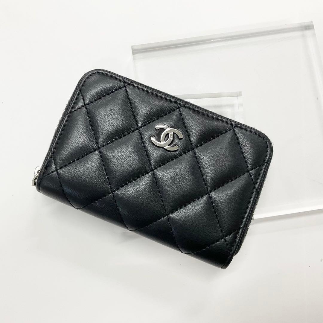 Chanel Quilted Lambskin CC Logo Coin Case Card