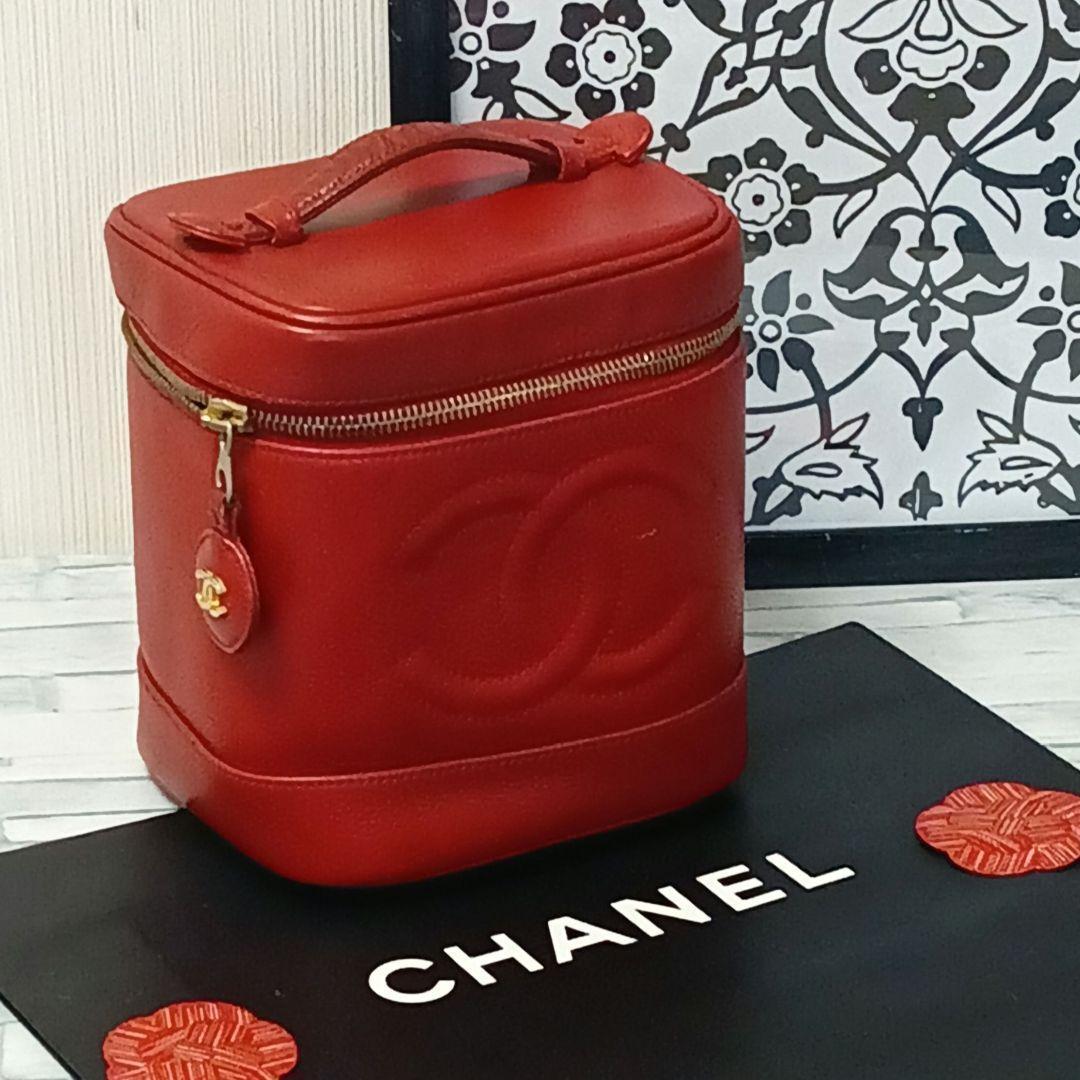 Chanel Vanity Pouch Caviar Leather Red CC Logo